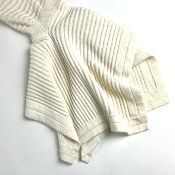 Marciano Binx Bell Sleeve Ivory Sweater - Picture 10 of 11